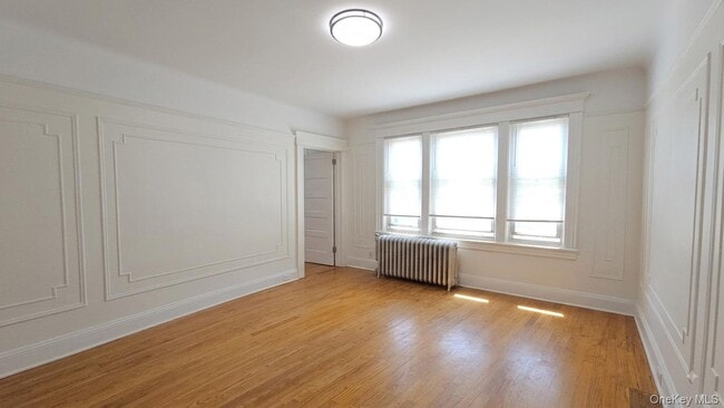 Foto del edificio - 68-07 53rd Ave