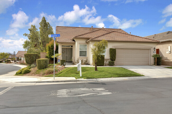 Foto del edificio - 7821 Littler Drive55 Senior Community