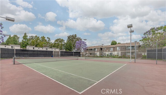 Foto del edificio - 2875 S Fairview St