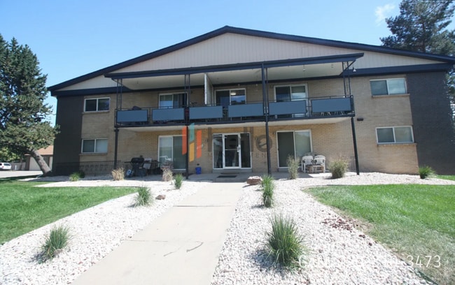 Photo - 1800 Fenton St Apartment