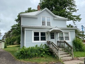 Building Photo - 540 Wausau Rd