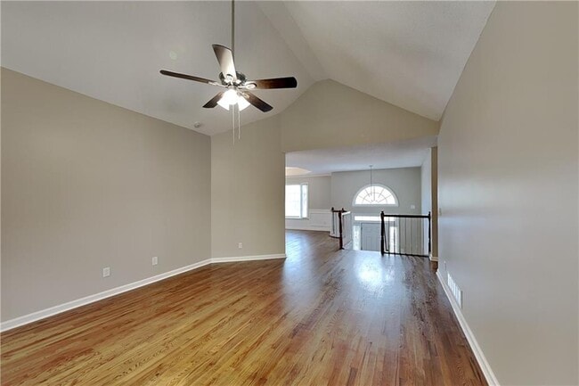 Building Photo - 411 Saddle Brooke Dr