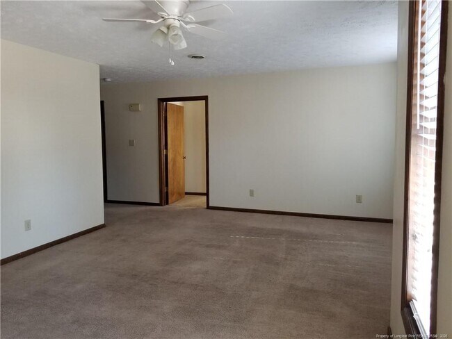 Foto del edificio - 2355 Oak St