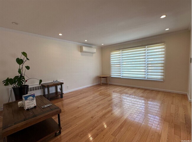 Foto del edificio - 56-36 219th St