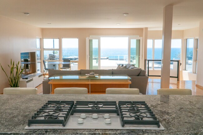 Foto del edificio - 507 Bayview Dr