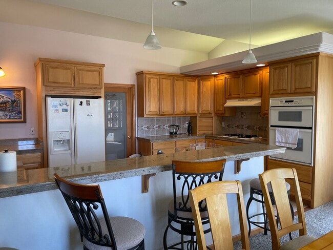 Building Photo - 597 Tahoe Island Dr