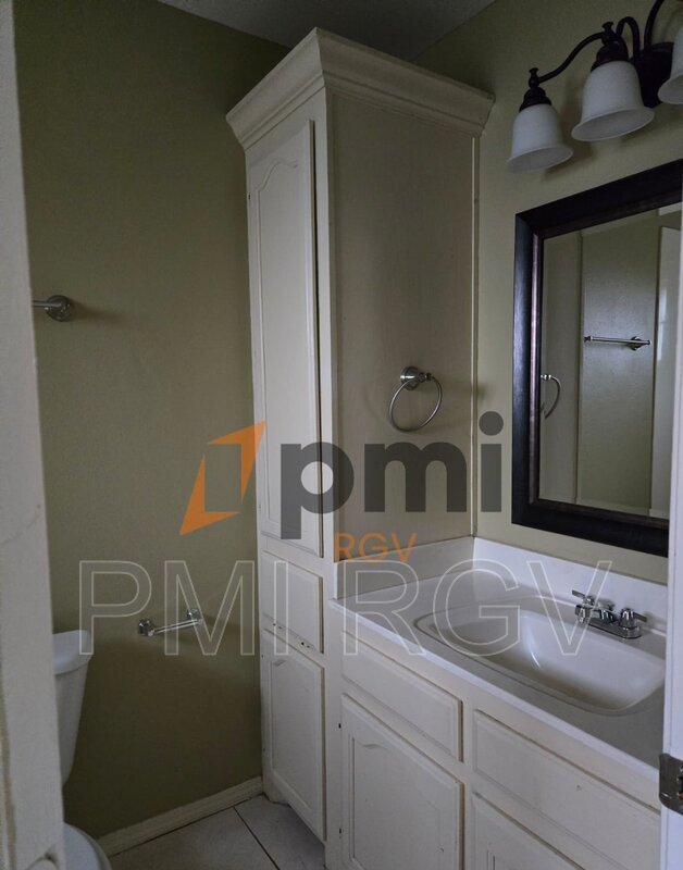 Foto del edificio - 1513 Acme Ln