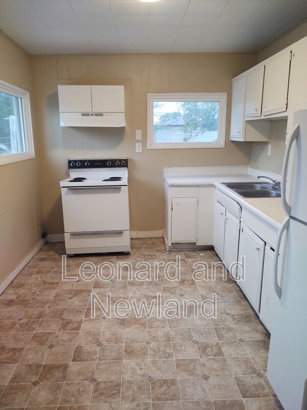 Foto principal - 1330 Maple Ave