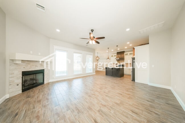 Foto del edificio - 2517 SE 38th St