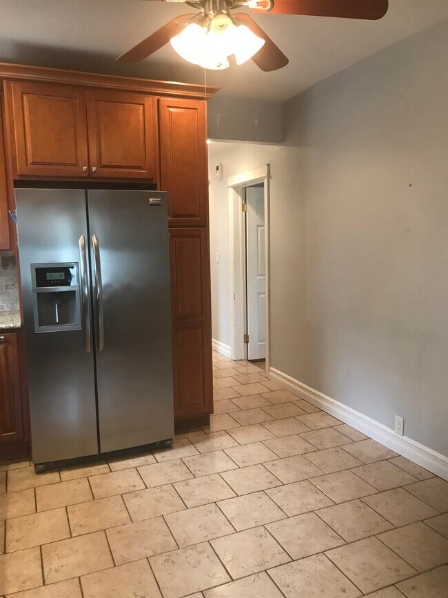 Foto del edificio - 121 W 31st St