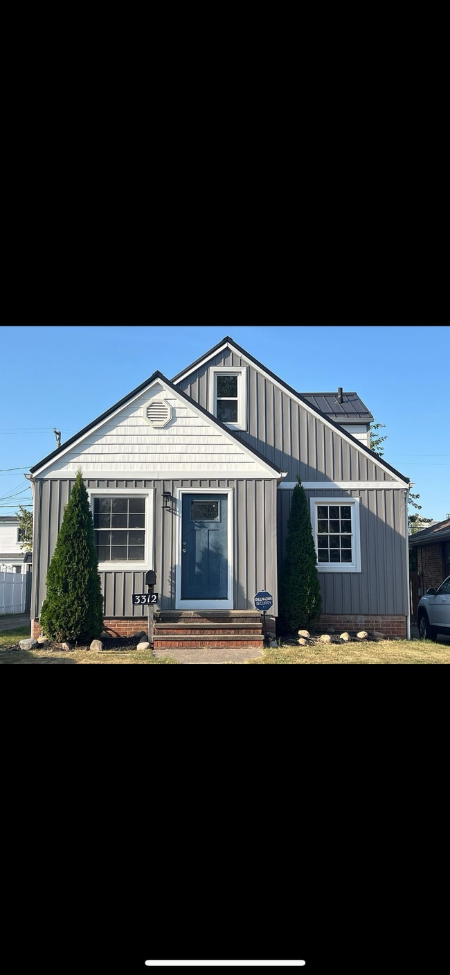 Building Photo - 3312 Brookview Blvd