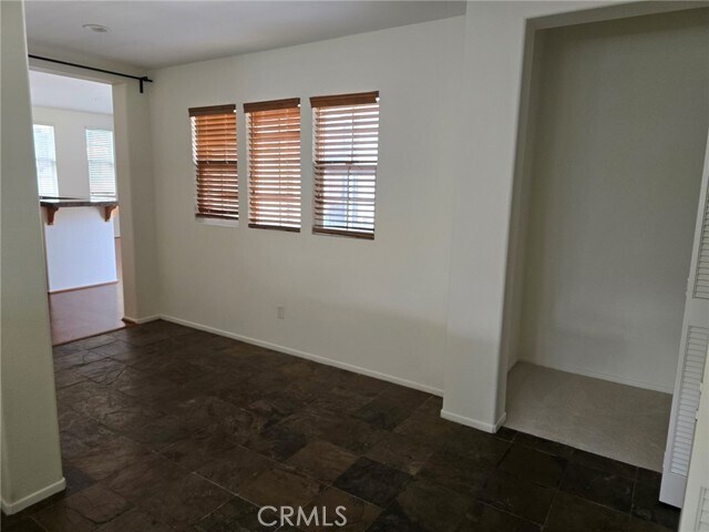 Building Photo - 73 Trumpet Vine St