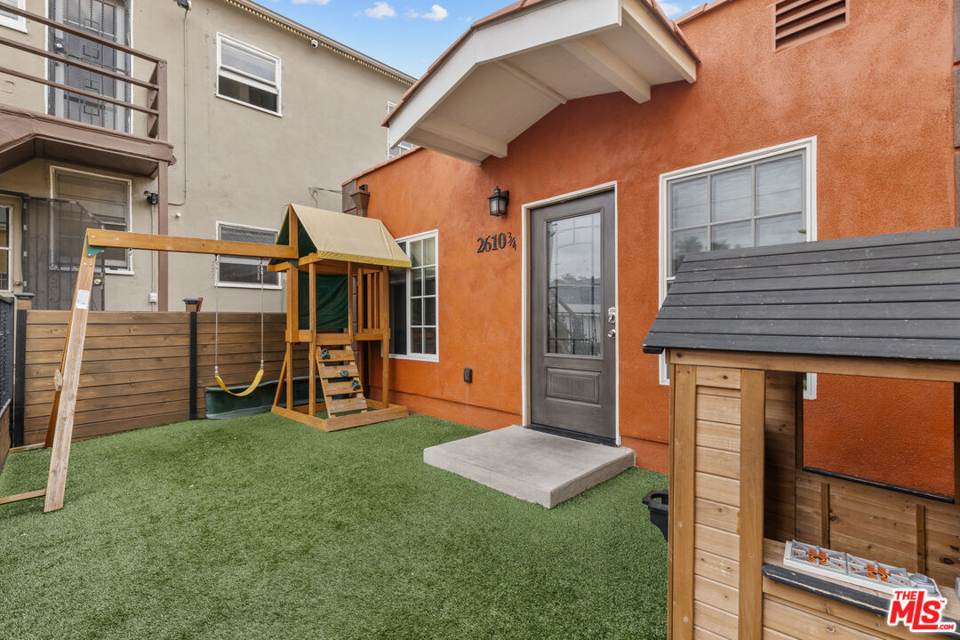 Primary Photo - 2610-2614 7th Ave