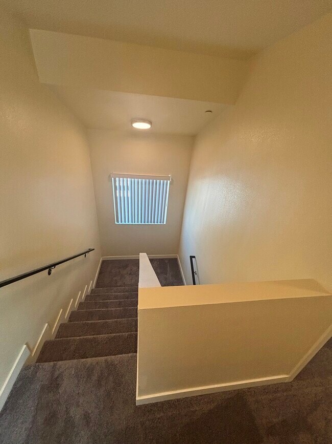 Foto del edificio - 347 E 107th St