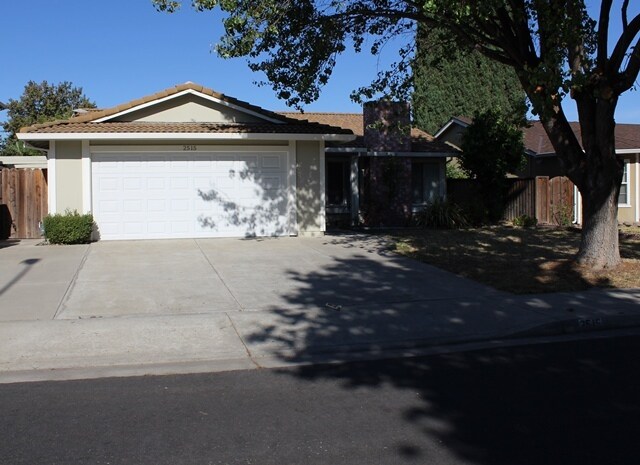 Foto principal - 2515 Gerald Ct