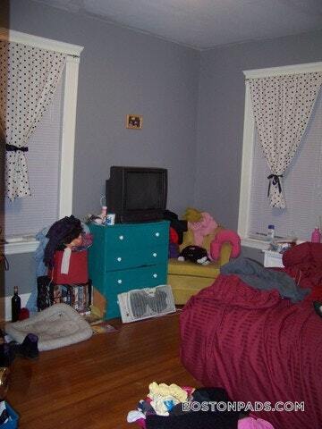 Foto del edificio - 21 Moraine St