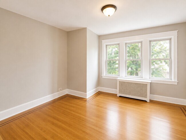 Foto del edificio - 409 N Daggett St