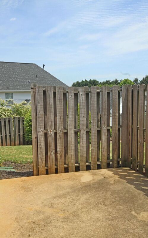 Building Photo - 500 Cliffview Ct