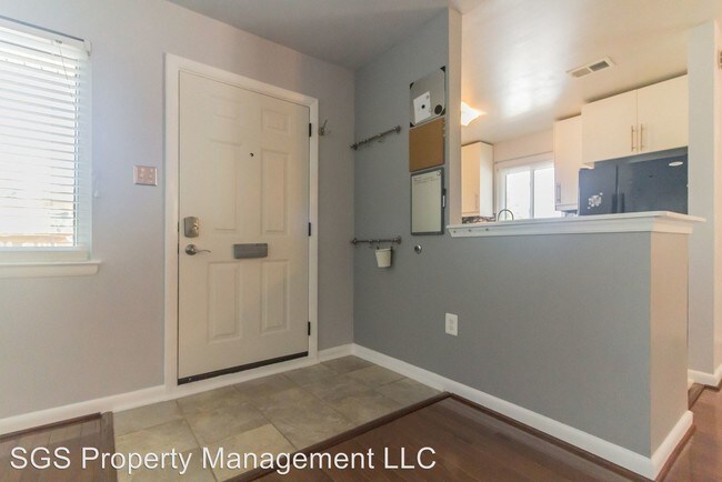 Building Photo - 2 br, 1 bath House - 8421 Orinda Ct