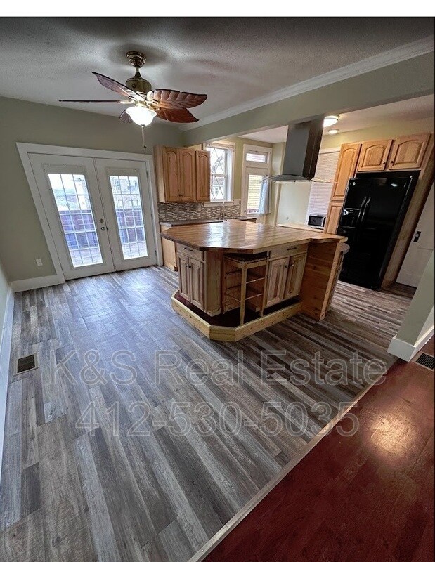 Foto del edificio - 418 Carl St