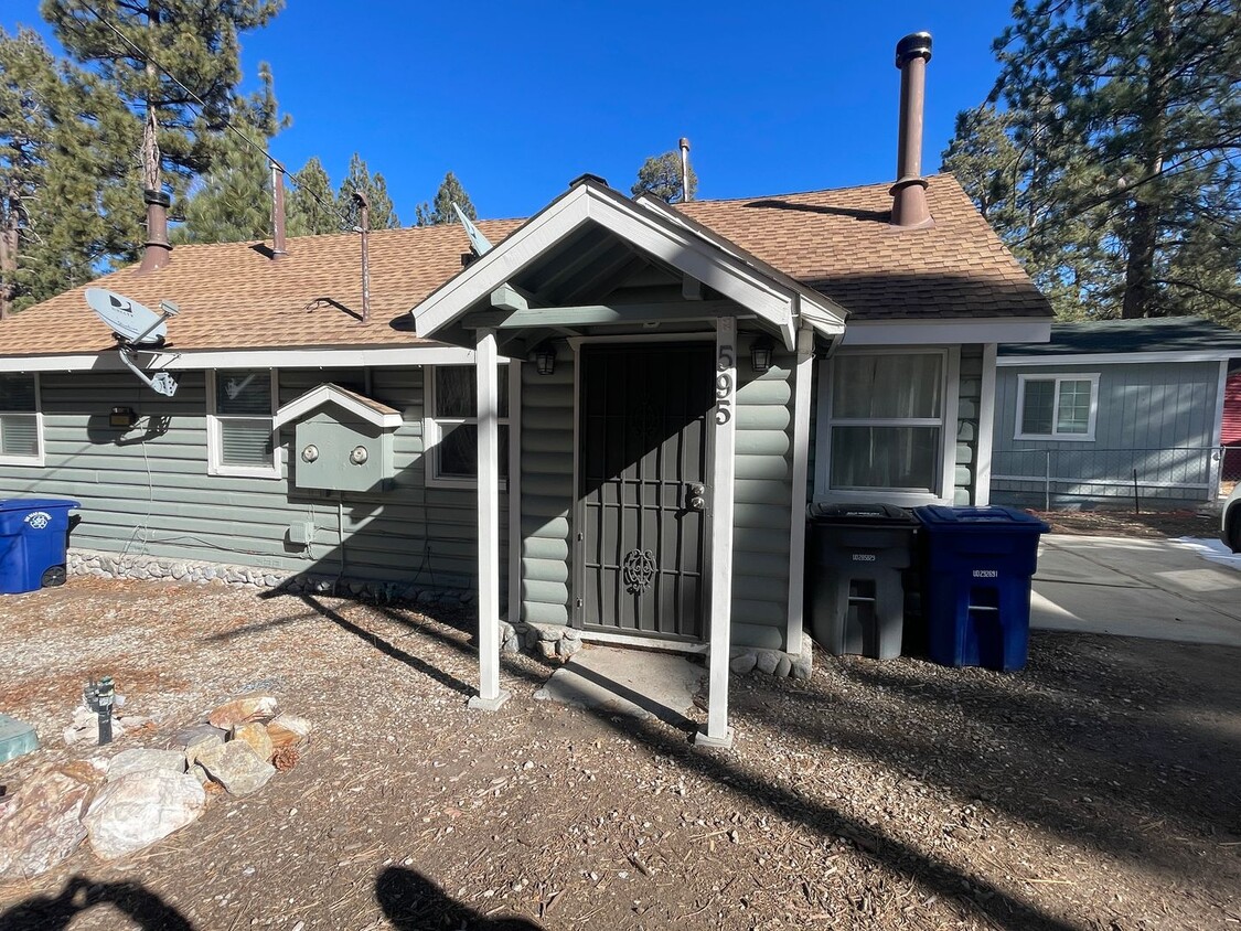 Foto principal - Cute 1 Bedroom in Big Bear Lake