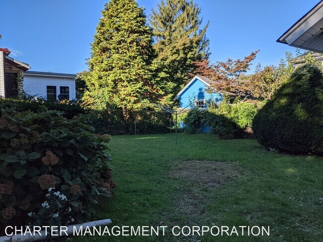 Foto del edificio - 3 br, 1.5 bath House - 101 Decatur St