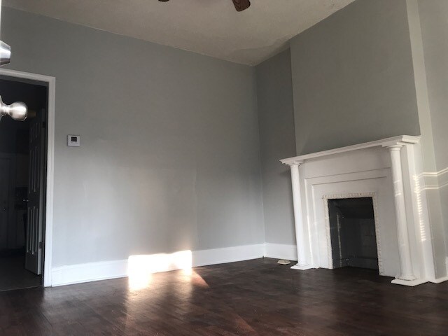 Building Photo - 222 Dakota Ave