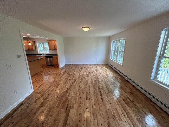 Foto del edificio - 8 Parker Ridge Rd
