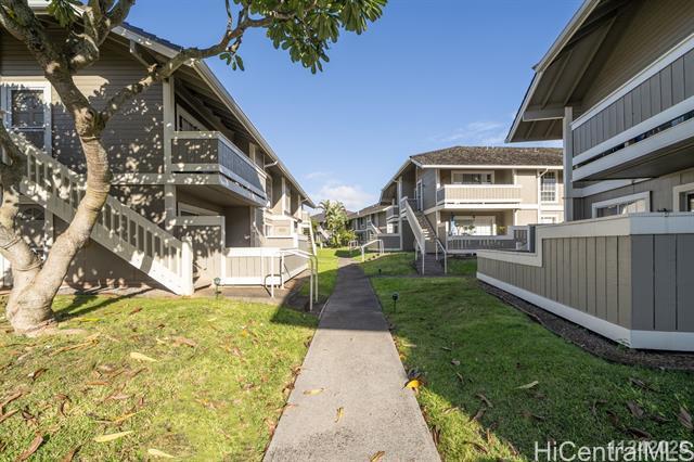 Building Photo - 94-1405-1405 Polani St