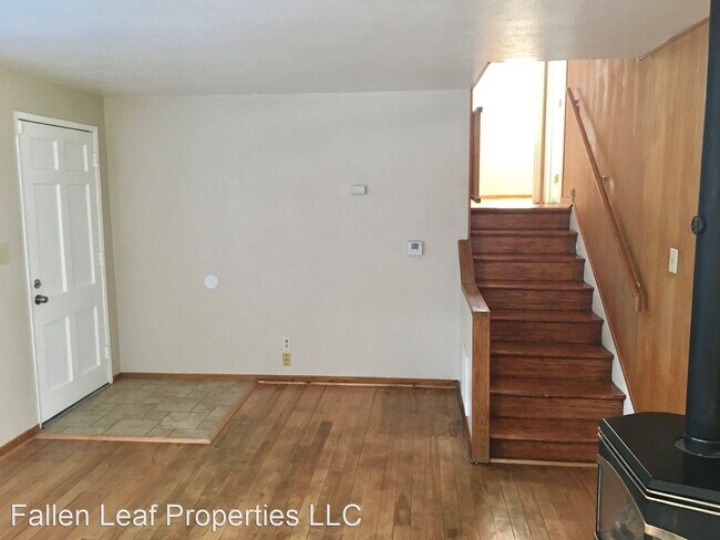 Building Photo - 2 br, 1 bath House - 679 Santa Maria Rd