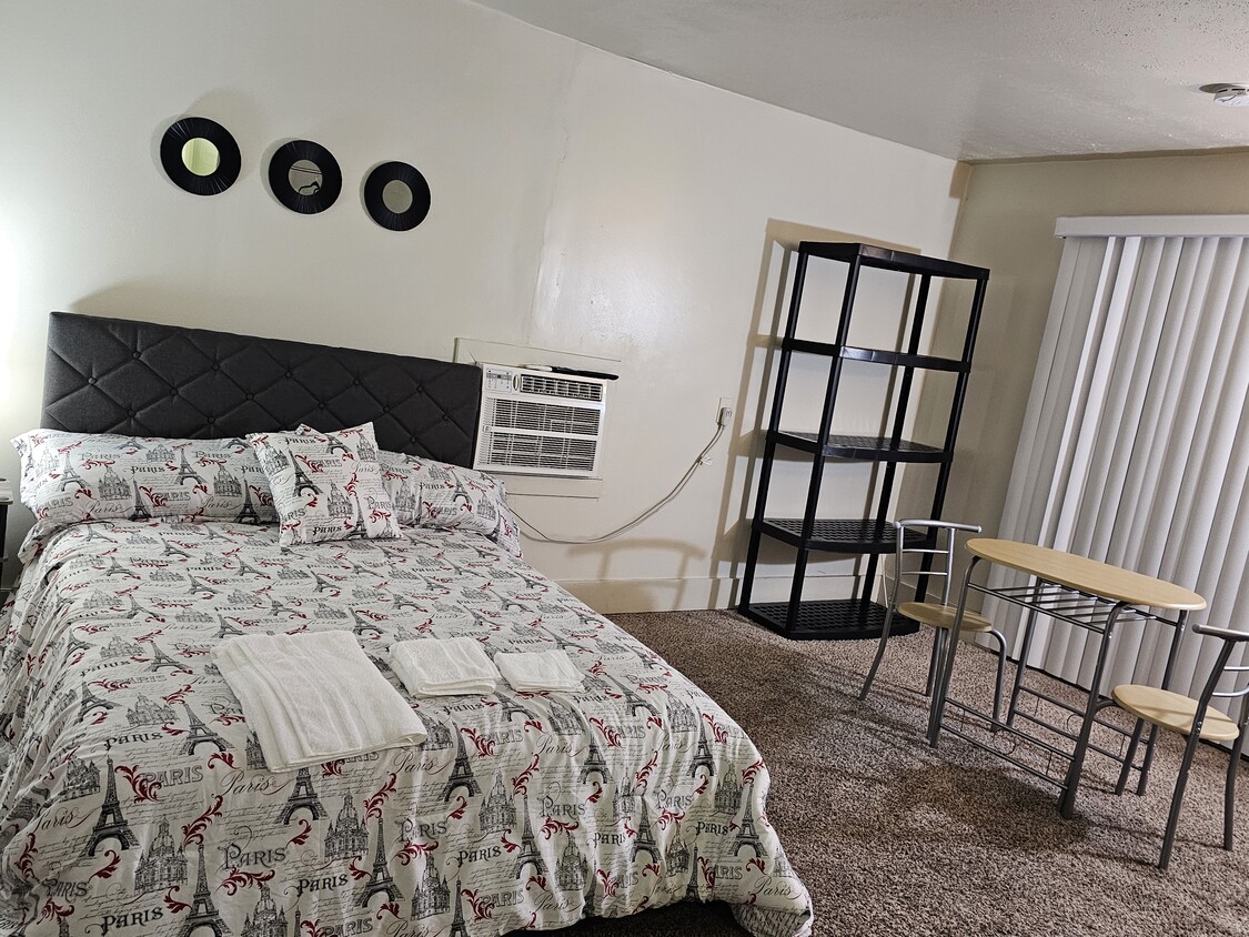 Foto principal - 601 Wensley Ave