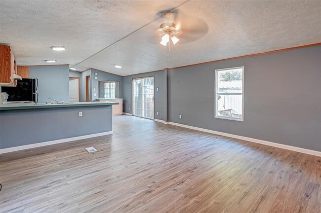 Building Photo - 14134 Shadow Bay Dr
