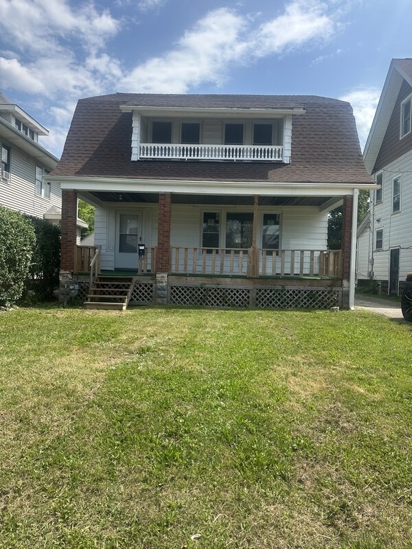 Foto principal - 3295 E 135th St