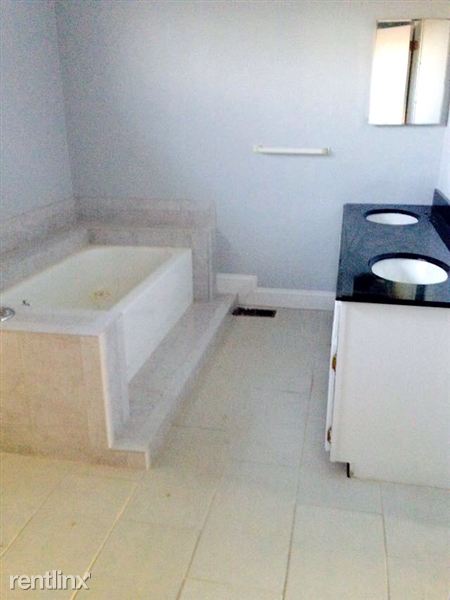 Building Photo - 1391 Violetwood Ct