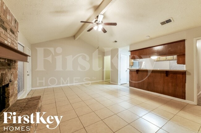 Foto del edificio - 13367 Lake Breeze Ln