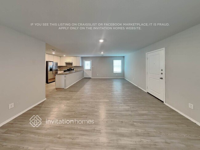 Building Photo - 5738 Leon Pl