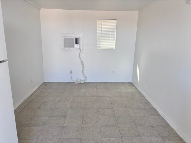 Living room - 6356 Morongo Rd