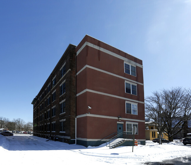 Building Photo - Stepping Stones Commons