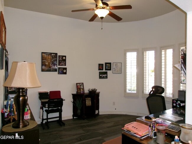 Building Photo - 5833 Angel St