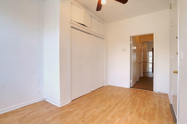 Building Photo - 28 Spruce St