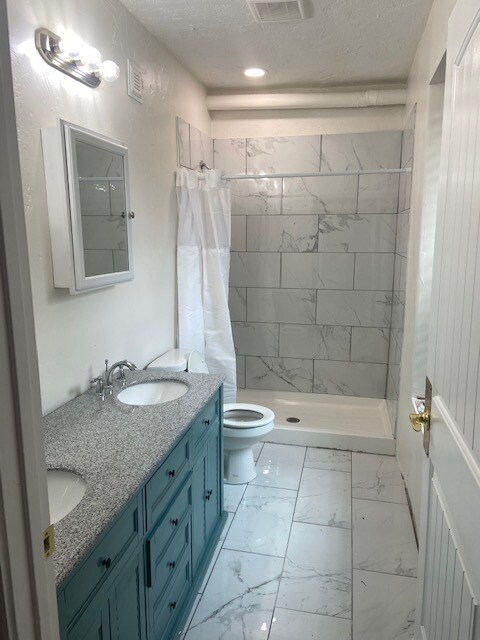 Foto del edificio - 110 N 300 E