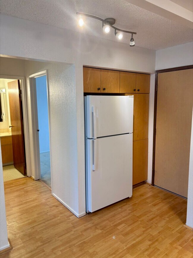 Foto del edificio - AVAILABLE NOW | 2 Bedroom, 1 Bathroom Townhome | Located at Waiau Garden Court Community | Includ...