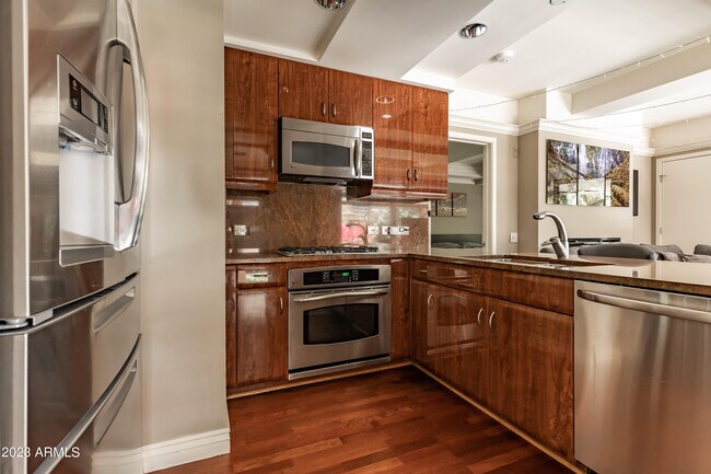 Foto del edificio - 7141 E Rancho Vista Dr