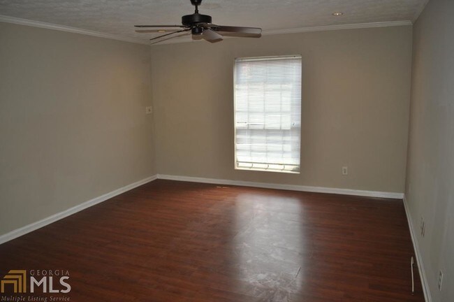 Building Photo - 5534 Kingsport Dr