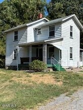 Building Photo - 1143 Frankstown Rd