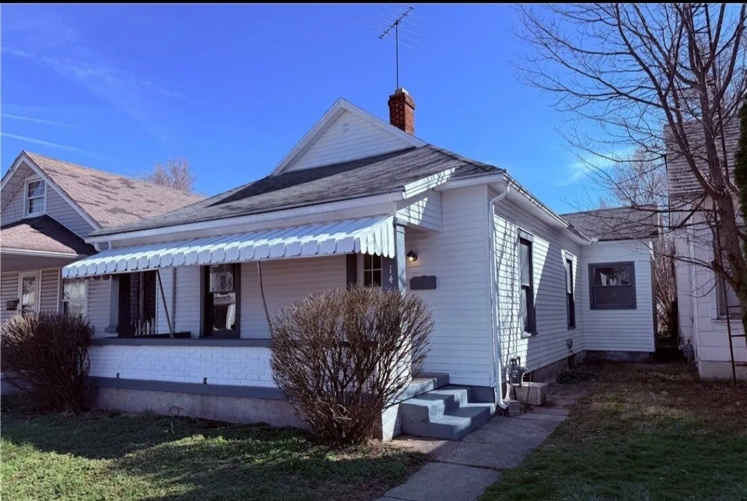 Foto principal - 146 S Irwin St