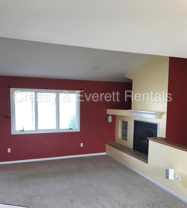 Foto del edificio - 11070 Golden Pheasant Dr