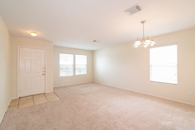 Foto del edificio - 3826 Rowlock Vine Dr