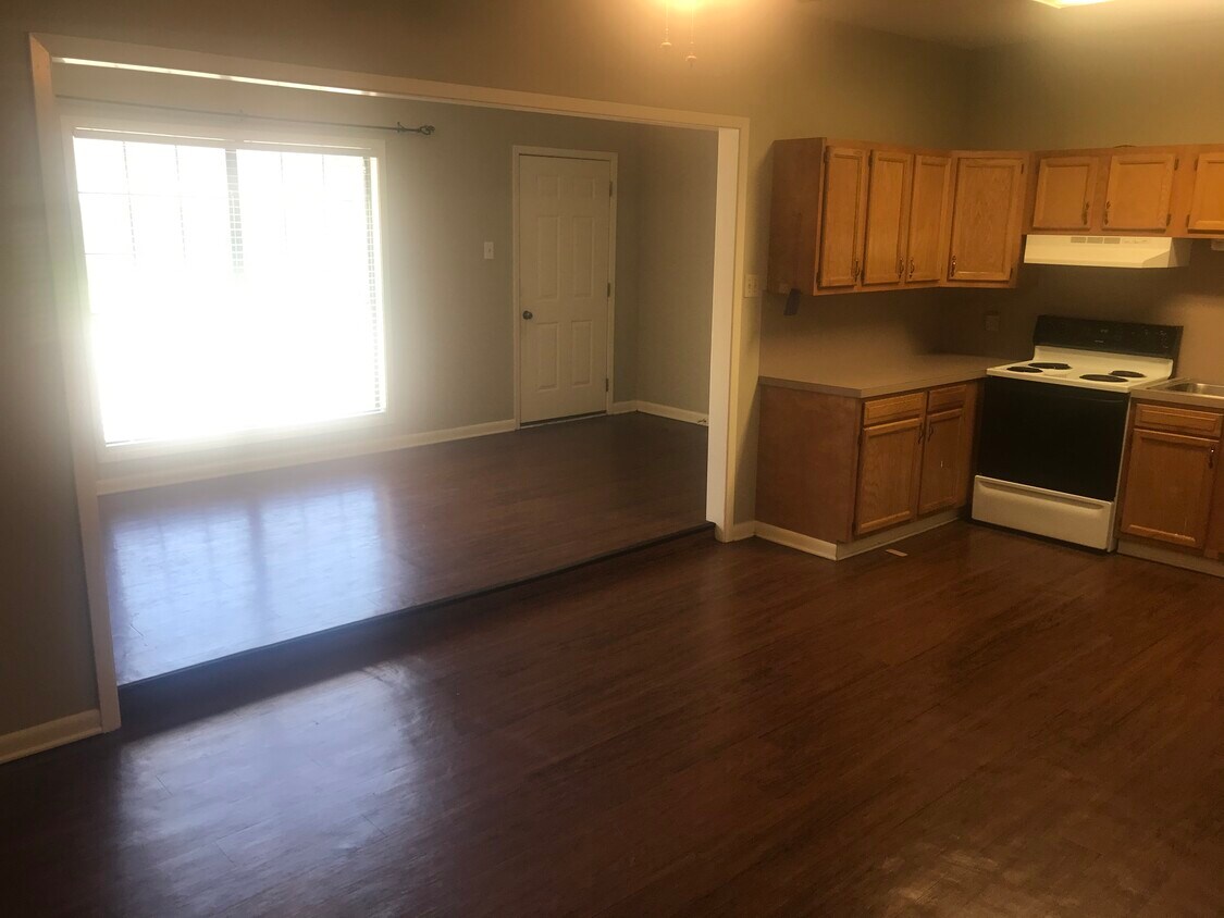 214 Balboa Dr Unit C, Monroe, LA 71203 Apartments in Monroe, LA