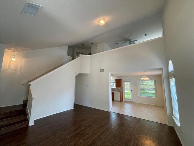 Building Photo - 3830 Castle Rock Cove